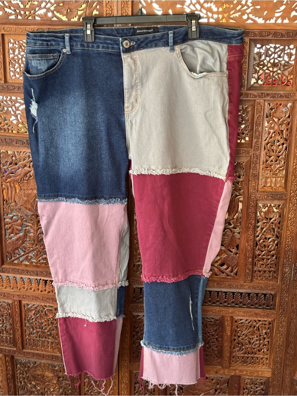 Patchwork Colorblock Women’s Jeans - Pink, Maroon, Blue